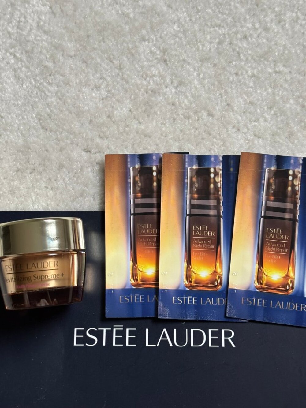 Estée Lauder Revitalizing Supreme+ Moisturizer Cream 15ML + ANR Eye Serum Sample